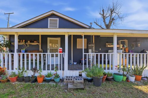 829 Becker St, Channelview, TX, 77530-2826 | Card Image