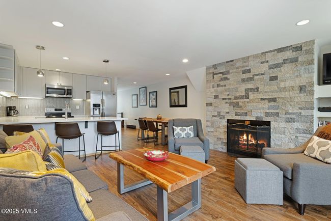 2311 - 1100 N Frontage Rd W, Condo with 2 bedrooms, 2 bathrooms and null parking in Vail CO | Image 5