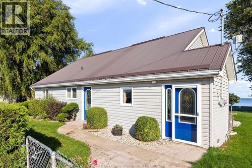 15230 Couture Beach, Tilbury, ON, N0P2L0 | Card Image