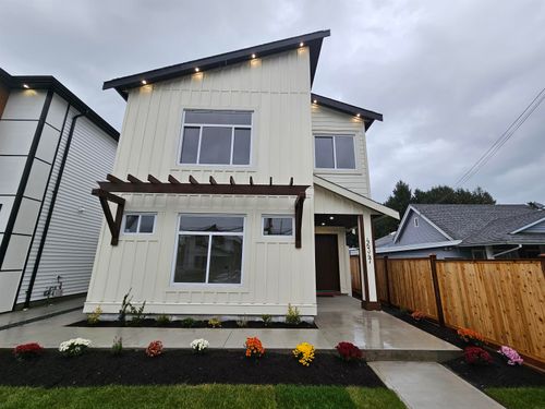 46347 Maple Ave, Chilliwack, BC, V2P2J5 | Card Image