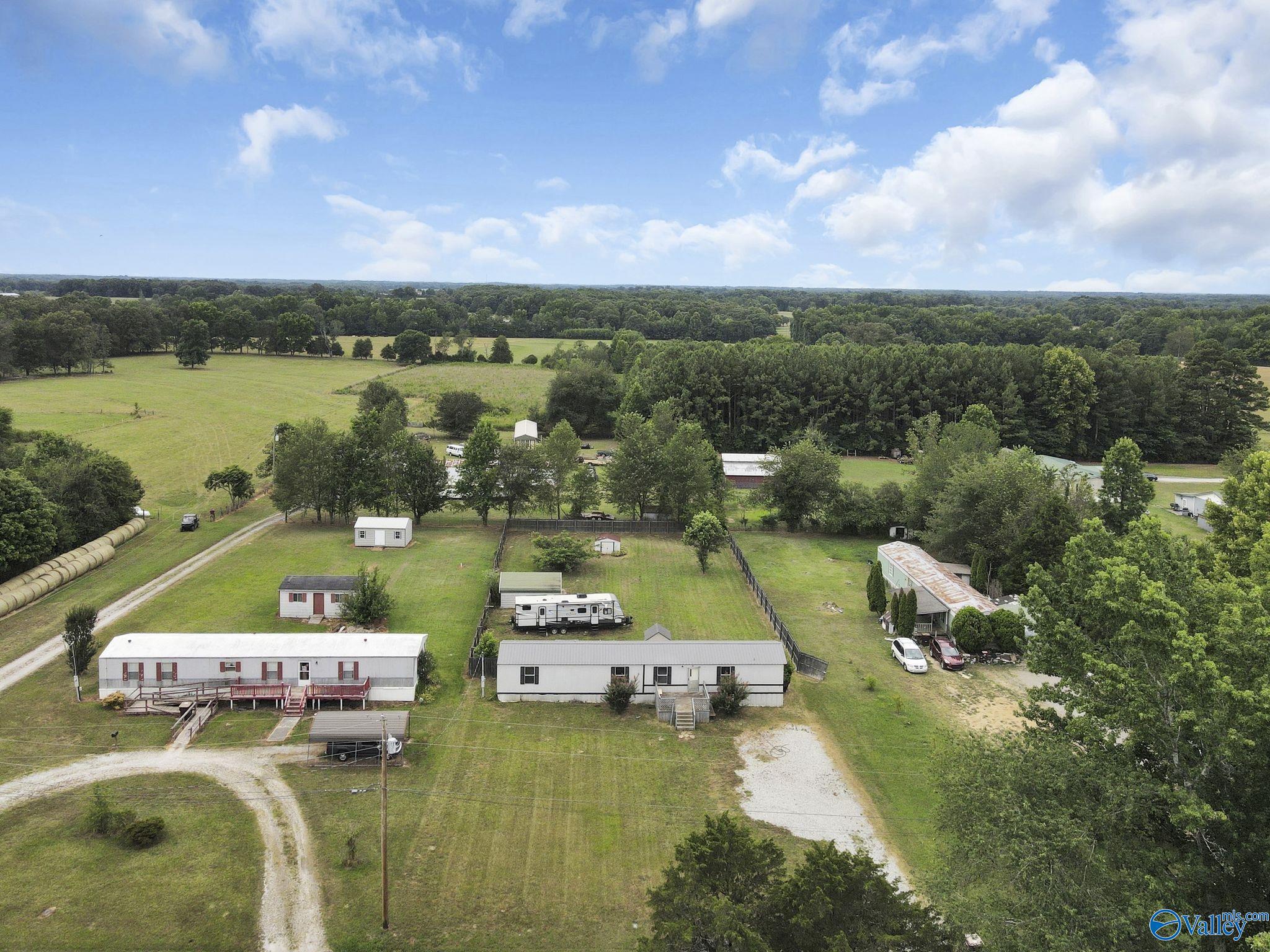 Bain Rd, Athens, AL 35613