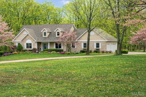 1354 Lake Hollow Dr, Defiance, MO, 63341-1400 | Card Image