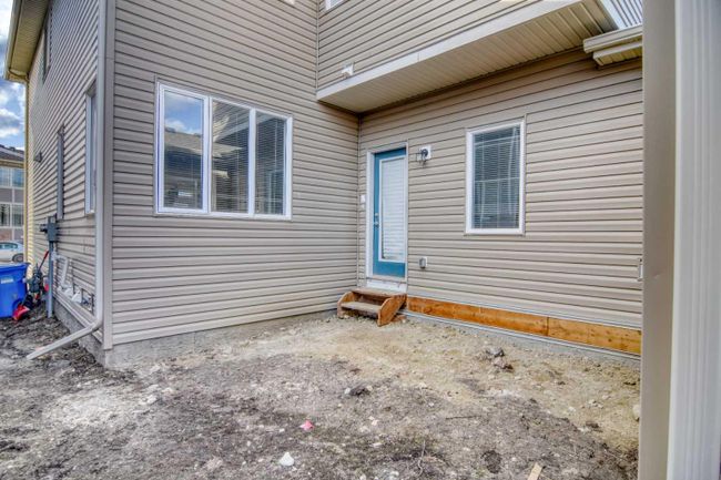 187 Carringham Road Nw, Home with 3 bedrooms, 2 bathrooms and 2 parking in Calgary AB | Image 24
