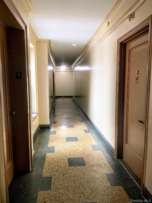 apt-5k-3121 54th St, Woodside, NY, 11377-1543 | Card Image