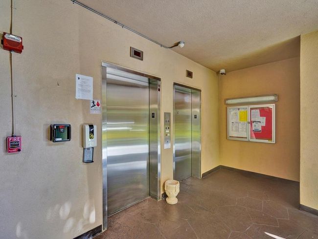 APT-601 - 2200 S Cypress Bend Dr, Condo with 2 bedrooms, 2 bathrooms and null parking in Pompano Beach FL | Image 27