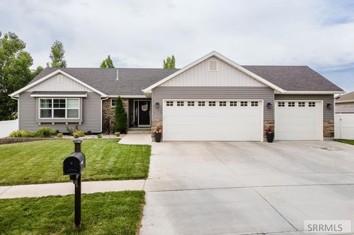 871 Daybreak Dr, Pocatello, ID, 83201-5170 | Card Image