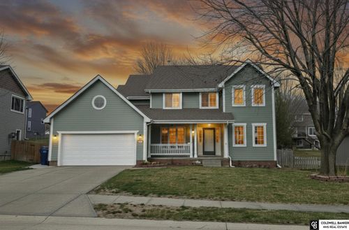 1914 Franklin Dr, Papillion, NE, 68133-2376 | Card Image