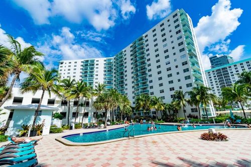 6t-3901 S Ocean Dr, Hollywood, FL, 33019-3002 | Card Image