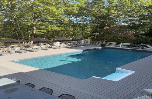 30 Squires Blvd, Hampton Bays, NY, 11946-2028 | Card Image