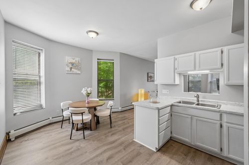 apt-2-1811 Elliot Ave, Minneapolis, MN, 55404-2046 | Card Image