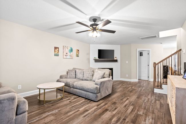 766 Boreal Way, House other with 5 bedrooms, 3 bathrooms and 2 parking in Clarksville TN | Image 6