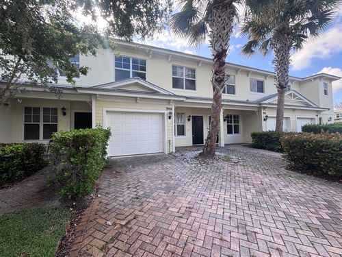 3904 Sabal Way, FORT PIERCE, FL, 34981-5117 | Card Image