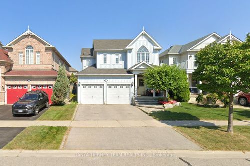 49 Penhurst Dr, Whitby, ON, L1M2E1 | Card Image