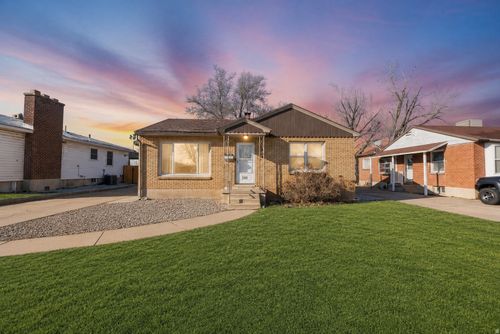 5243 2200, Roy, UT, 84067-3440 | Card Image