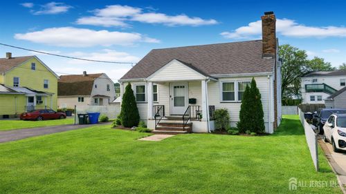 111 Kosciusko Ave, South Plainfield, NJ, 07080-3219 | Card Image