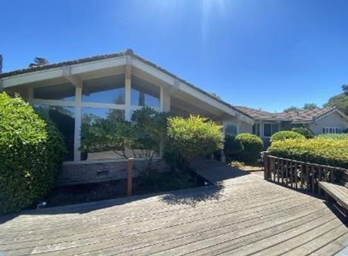 27000 Almaden Ct, Los Altos Hills, CA, 94022-4351 | Card Image