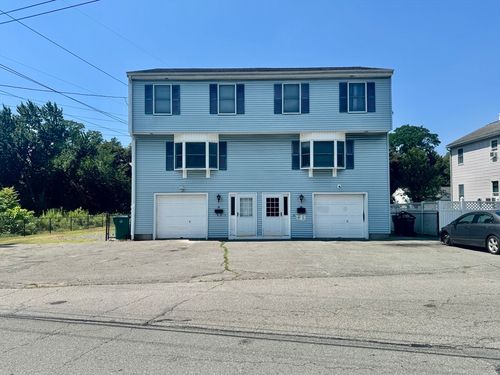 81-79 Eugene St, Lowell, MA, 01852-5415 | Card Image