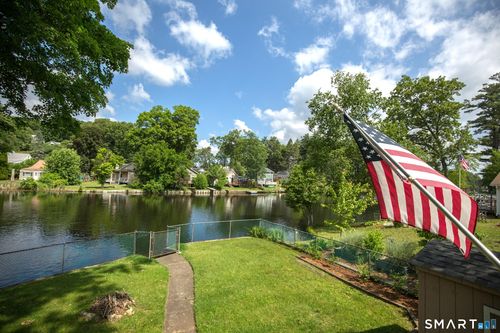 143 Cottage Rd, Enfield, CT, 06082-2208 | Card Image