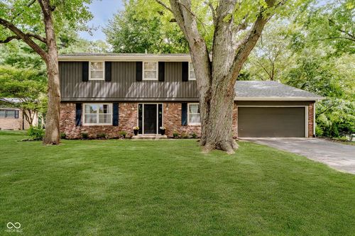 5207 Green Hills Dr, Brownsburg, IN, 46112-8770 | Card Image