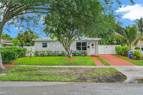 7220 Arthur St, Hollywood, FL, 33024-5416 | Card Image
