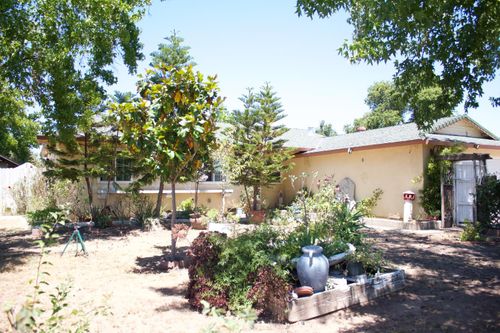 3201 Trentwood Way, Sacramento, CA, 95822 | Card Image