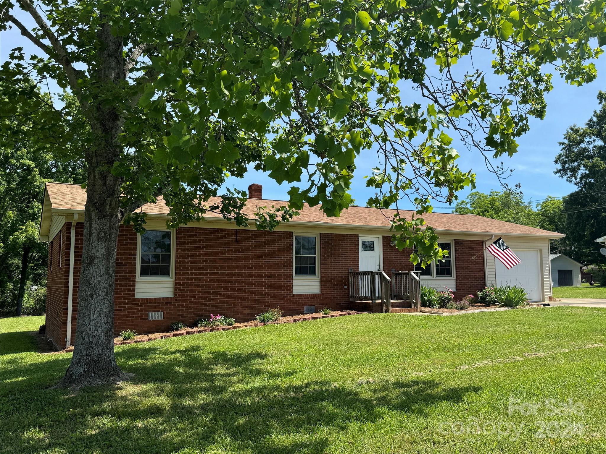 Woodhurst Ln, Albemarle, NC 28001