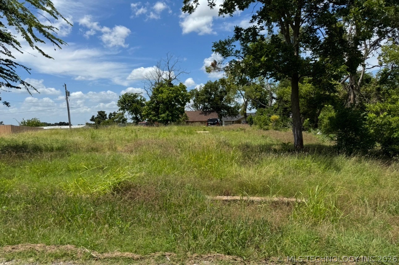 Land in Sulphur 2