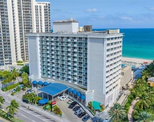 432-19201 Collins Ave, Sunny Isles Beach, FL, 33160-2202 | Card Image
