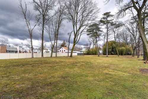 30 W End Ave, Somerville, NJ, 08876-1815 | Card Image