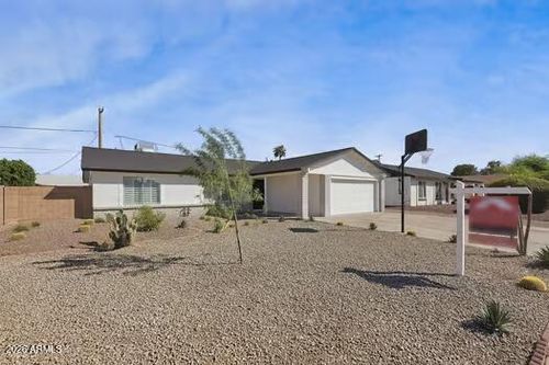 4218 W Grisworld Road, Phoenix, AZ, 85051 | Card Image