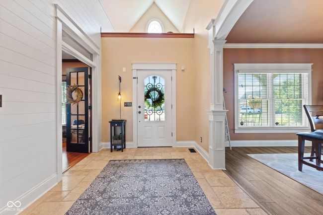 1675 Devonshire Dr, House other with 5 bedrooms, 5 bathrooms and null parking in Seymour IN | Image 31