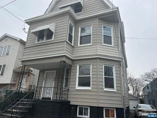 194-196 Wainwright St, Newark, NJ, 07112 | Card Image