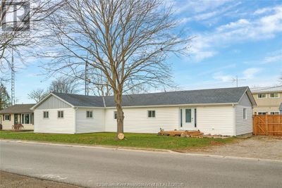 430 Ross Lane, House other with 3 bedrooms, 2 bathrooms and null parking in Erieau ON | Image 2