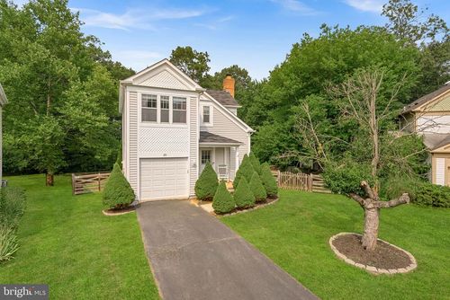 20 Glengyle Ln, STERLING, VA, 20165-5737 | Card Image