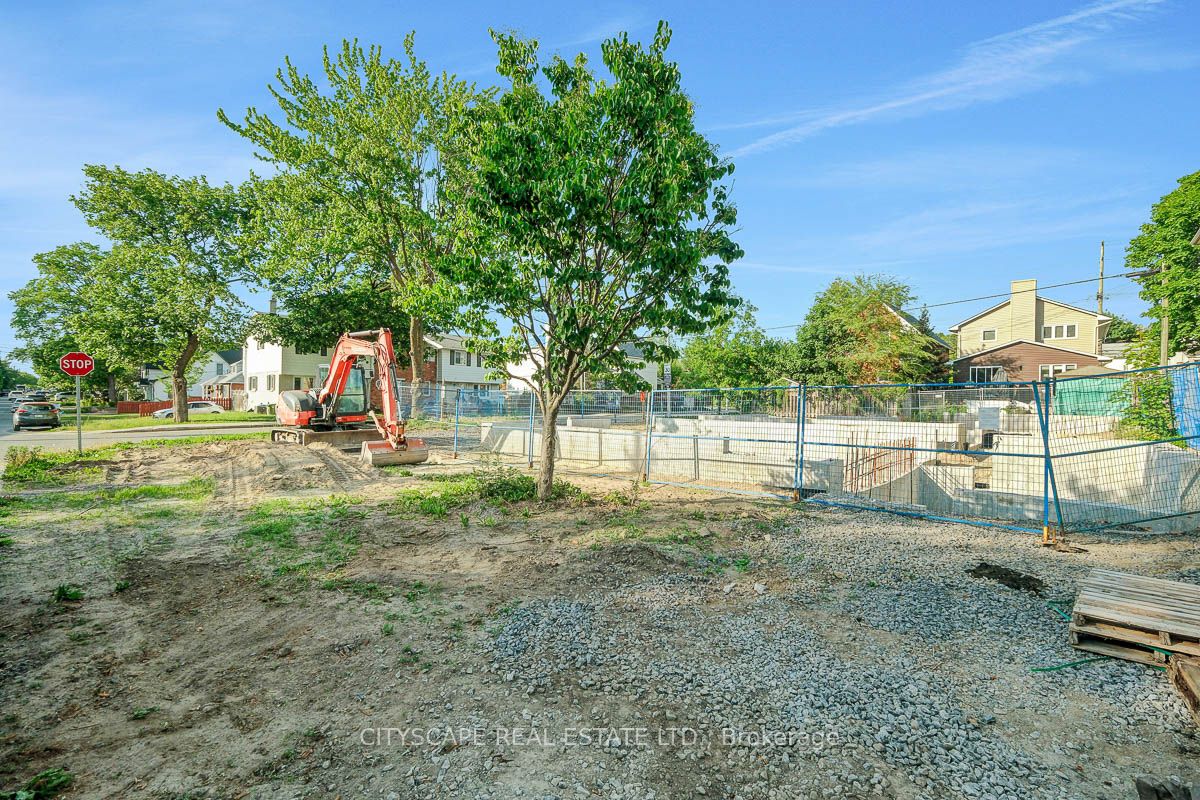 551 Edison Ave, For Sale in Ottawa - eXp Realty