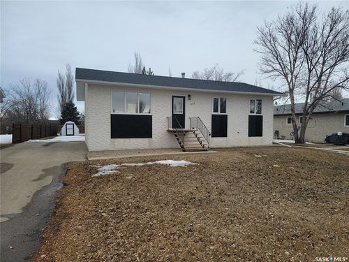357 5th Ave W, Unity, SK, S0K4L0 | Card Image