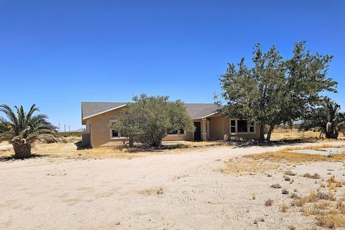 3018 Owens Peak St, Inyokern, CA, 93527-2723 | Card Image