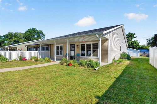 520 Ridgeway St, Chetek, WI, 54728-8937 | Card Image