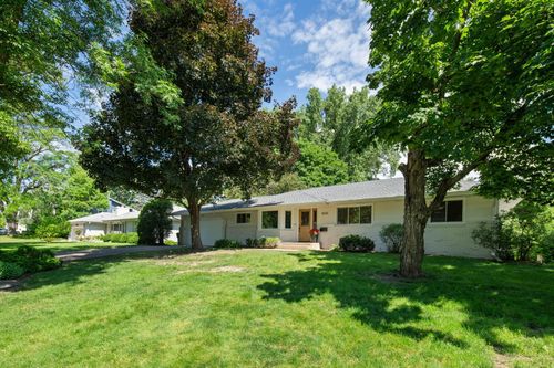 8930 N Minnehaha Cir, Saint Louis Park, MN, 55426-3729 | Card Image