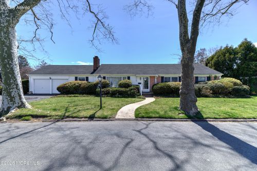 25 Buttonwood Dr, Fair Haven, NJ, 07704-3643 | Card Image