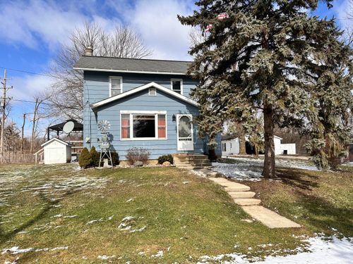 8042 Short Rd, Clinton, MI, 49236-9528 | Card Image