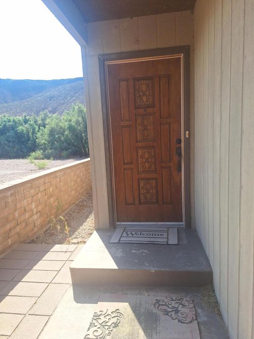 401 N Riverside Dr, Truth Or Consequences, NM, 87901-9744 | Card Image