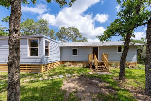 706 Crooked Creek Dr, Sheridan, TX, 77475 | Card Image