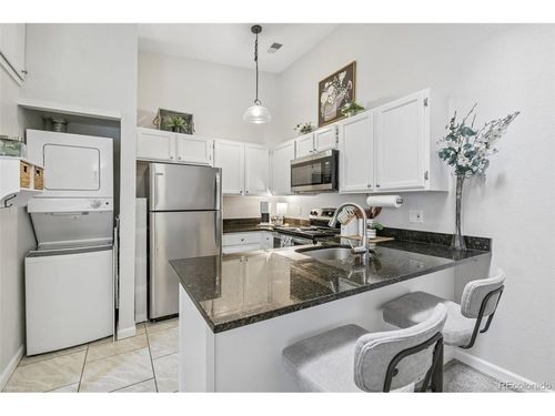 18-982 S Dearborn Way, Aurora, CO, 80012-3790 | Card Image