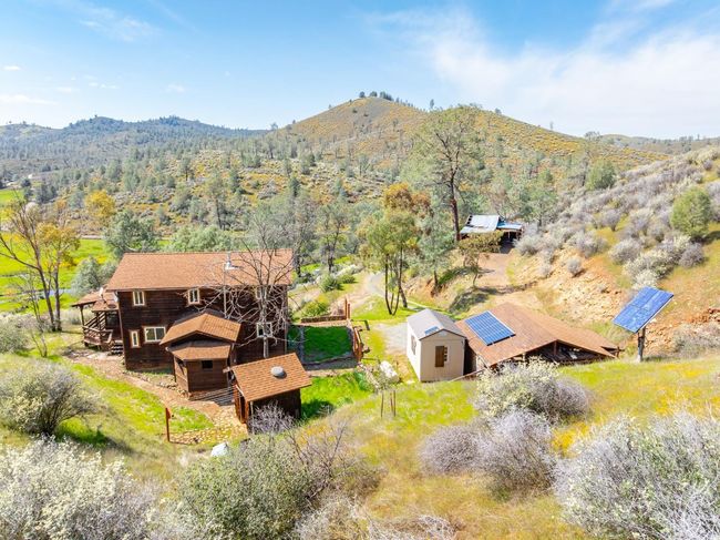 9000 Six Bit Gulch Rd, House other with 3 bedrooms, 2 bathrooms and null parking in Jamestown CA | Image 20