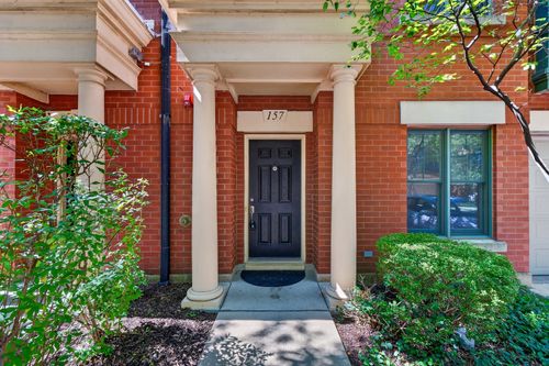 157 Festival Ct, Elgin, IL, 60120-6406 | Card Image