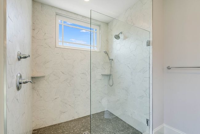 STE-2 - 2 Punchard Ave, Condo with 2 bedrooms, 2 bathrooms and null parking in Andover MA | Image 6