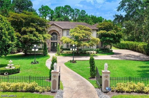 9250 The Ln, NAPLES, FL, 34109-1597 | Card Image
