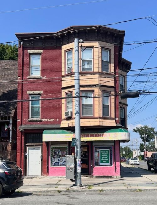 94 William St, Newburgh, NY, 12550-5958 | Card Image