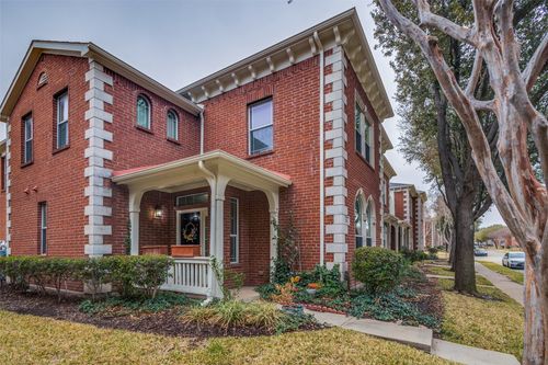 516 Legends Dr, Lewisville, TX, 75057-4177 | Card Image